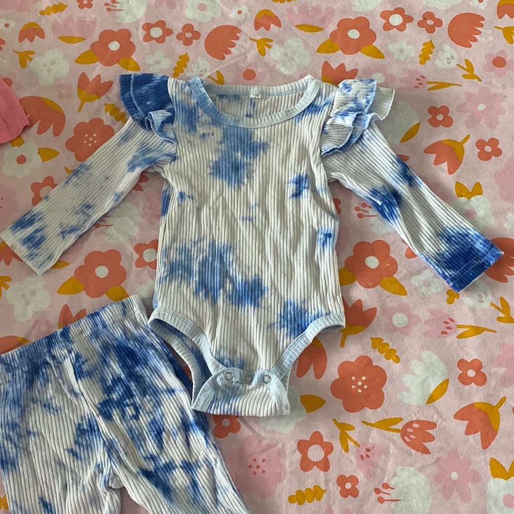 Tie-dye outfit Bellbottoms